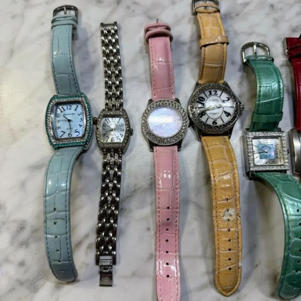 Lot of 10 Women's Rhinestone Fashion Watches Mixed Brands